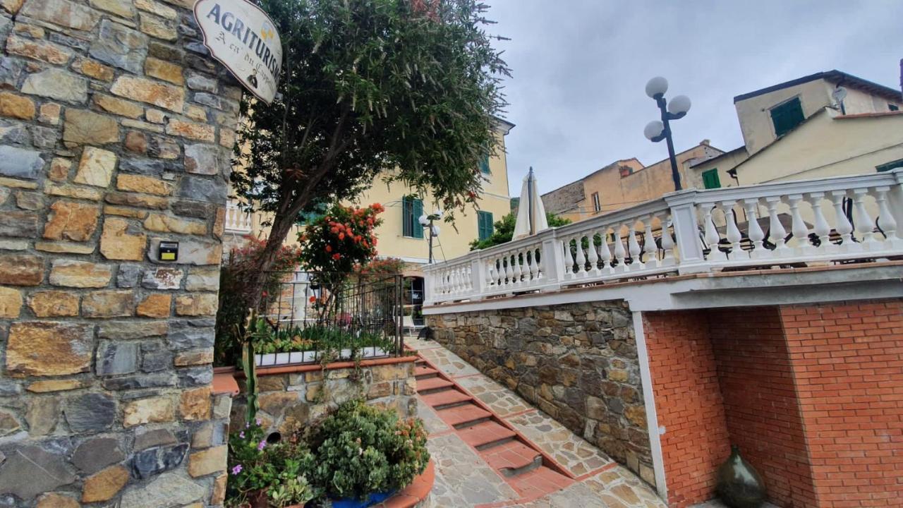 Agriturismo A Ca Du Cappellan Villa Imperia Luaran gambar