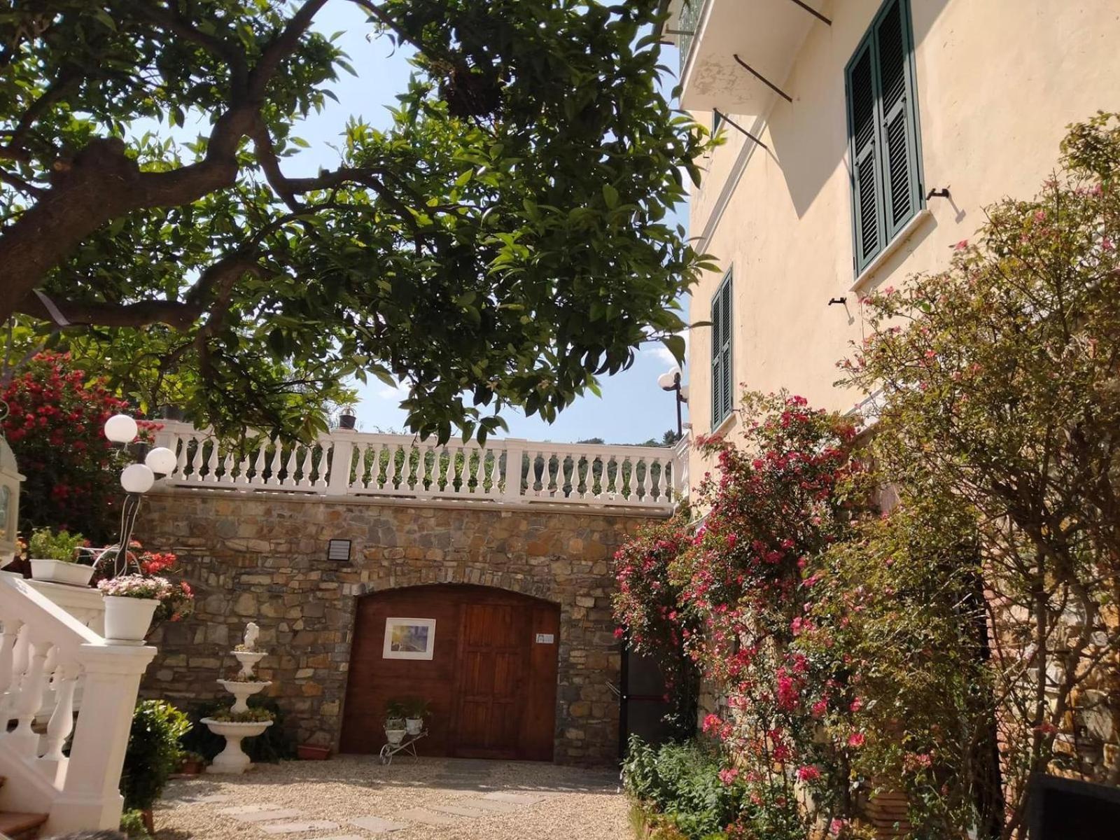 Agriturismo A Ca Du Cappellan Villa Imperia Luaran gambar